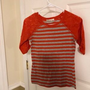 3/4 length tee shirt
